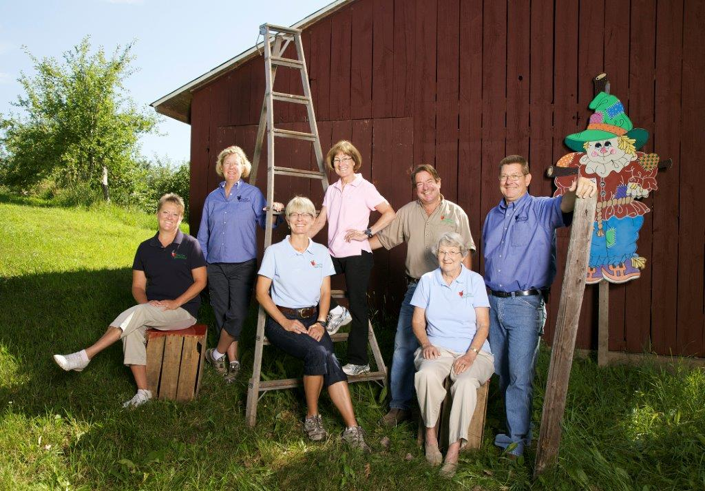 Jacobson family Pine tree Apple Orchard