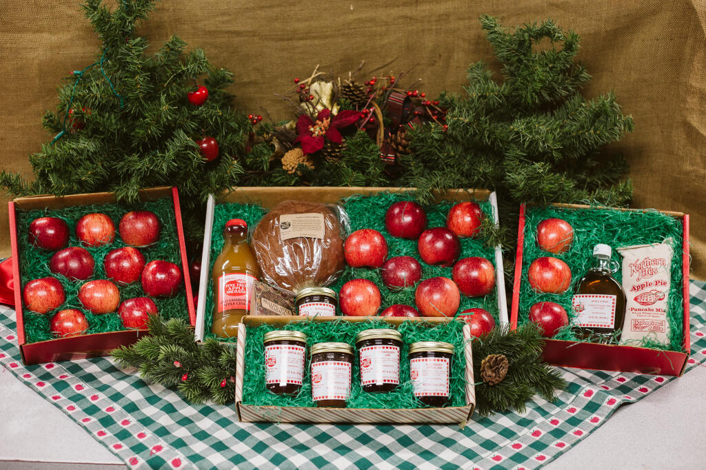 Orchard Queen Gift Box apple bread, apple cider, spices, apples